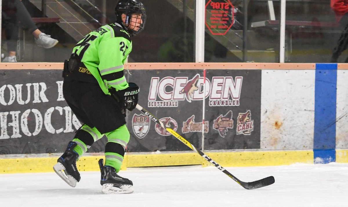 azamateurhockey's tweet photo. 🚨 | @w_schingoethe nets his 2nd of the game to put @ChicagoMission up 4-2 v #NJColonials with 4:53 left in 3rd https://t.co/OSeIbZm6No