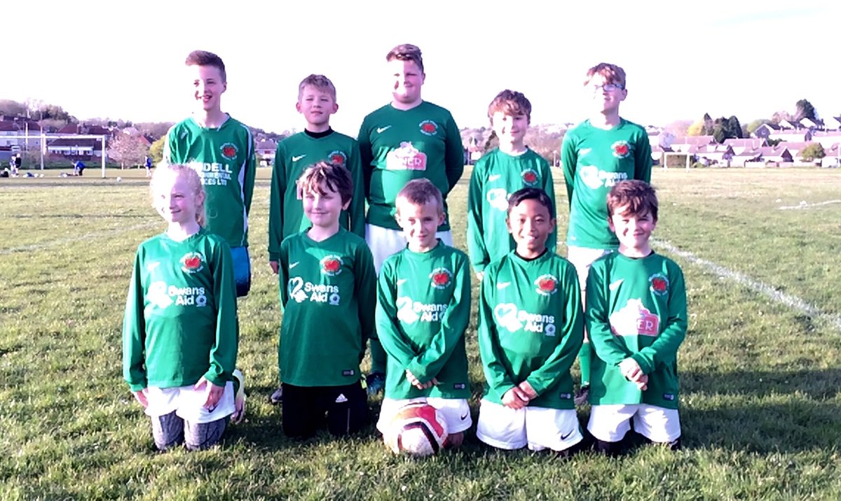 Well done to all the U10's this evening, a great performance against Burry Port! #greenarmy
