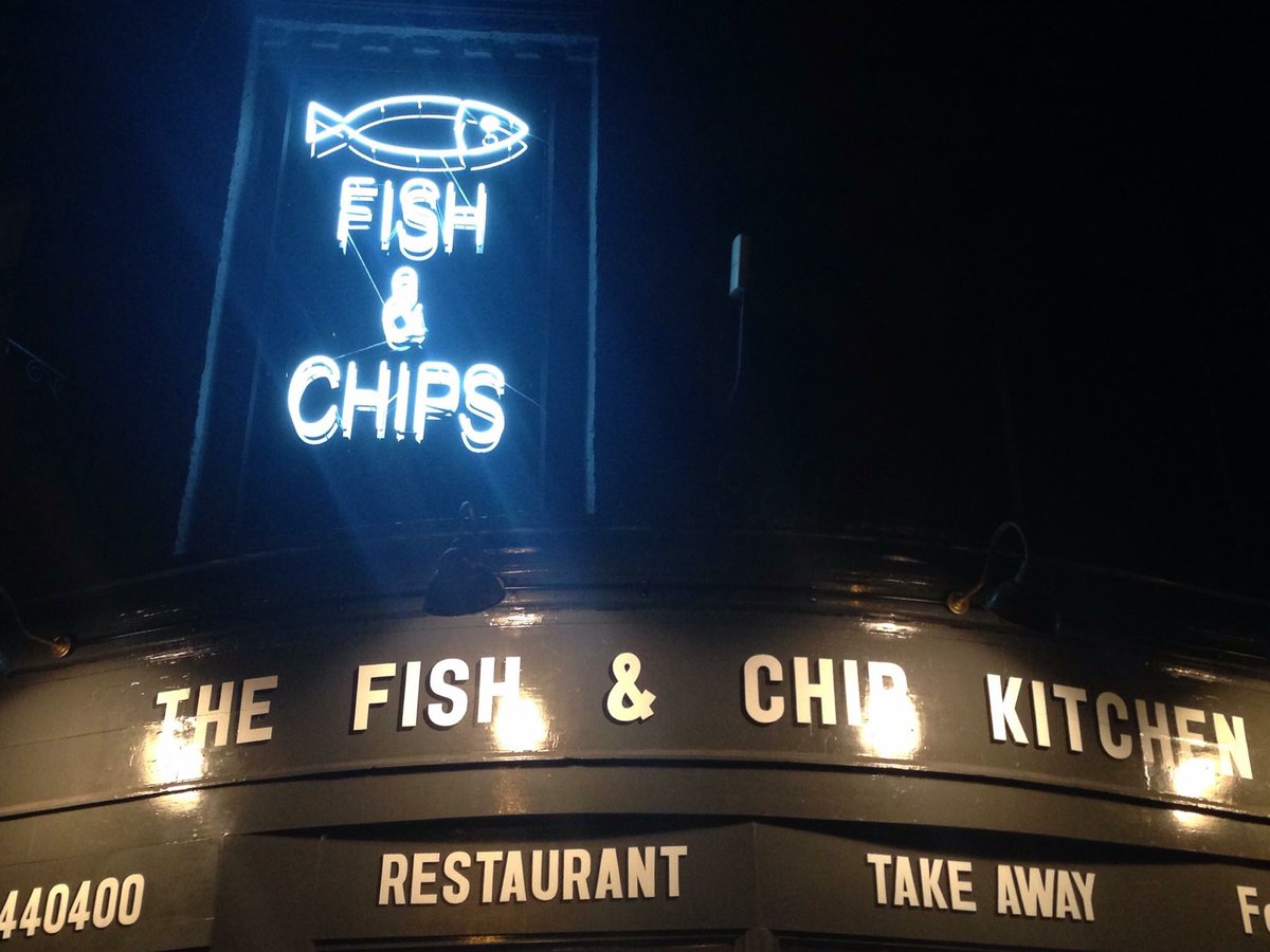 FishChipKitchen's tweet image. Only a few tables left for Good Friday!! #GoodFriday #Easter2017 #fishandchips #Goodfood #glutenfree #FishFriday #Cocktail #FishnChips #love