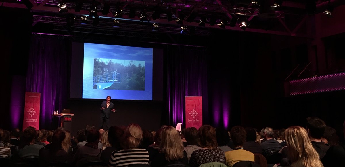 'Ik verlaat je niet' &amp; 'vertrouwensklei'. Spreker #stevenpont inspireert en geeft interessant praktijkvoorbeelden. #ouderavond #swvdeeem