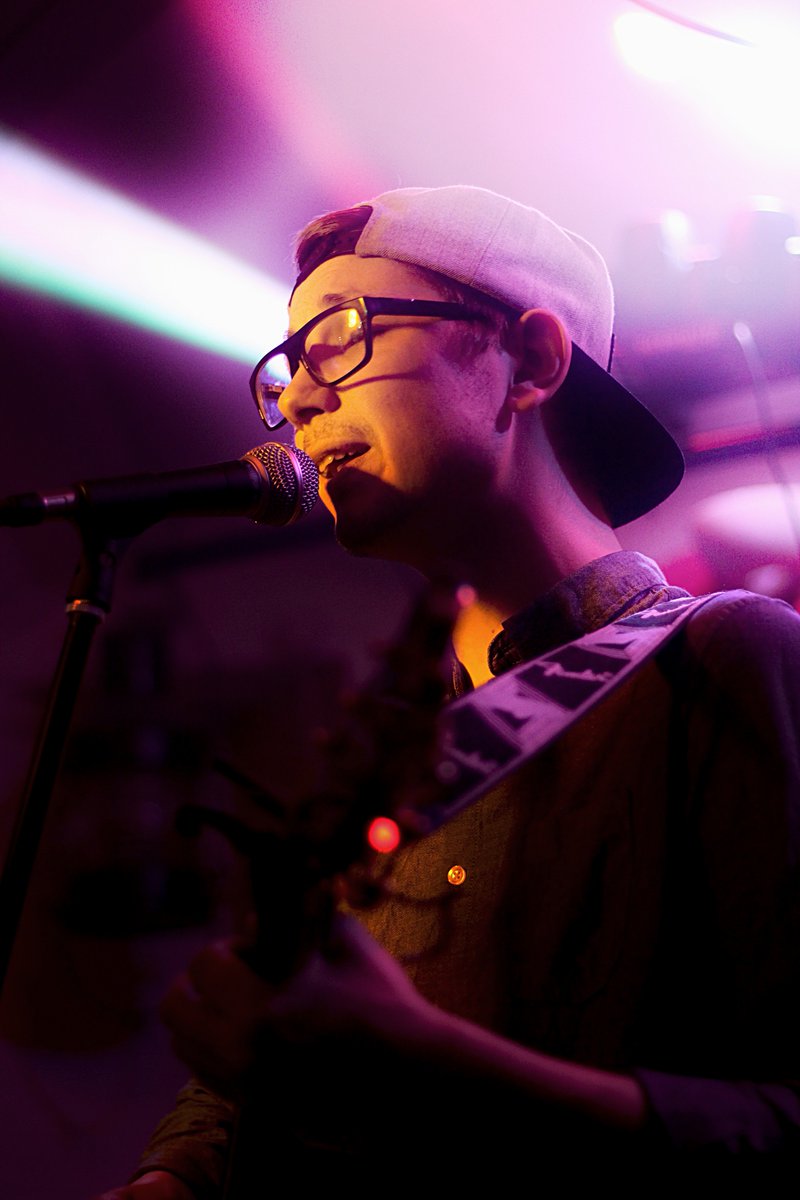 Cats_Choir's tweet image. Photos from March Pewsey Music night. Great set from @Alexkrupamusic. Upcoming events Pewsey Music 27/4, Strange Tales album launch 6/5