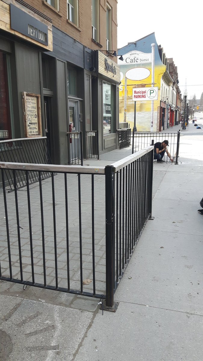 It's patio season on <a href="/HunterStPtbo/">Hunter Street</a> in downtown <a href="/Ptbo_Canada/">PTBO_CANADA 🇨🇦</a>!