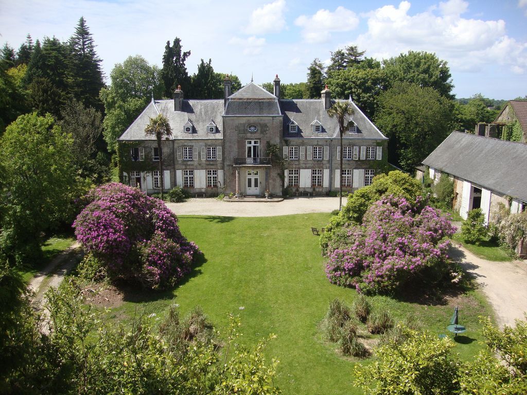 berridgeprogram's tweet photo. 75 days until our hearts go green!
See you there?
https://t.co/szUyHUeJZ6
#BerridgePrograms #10SummersOfBerridge #BarnInFrance https://t.co/aD2CMLBAC5