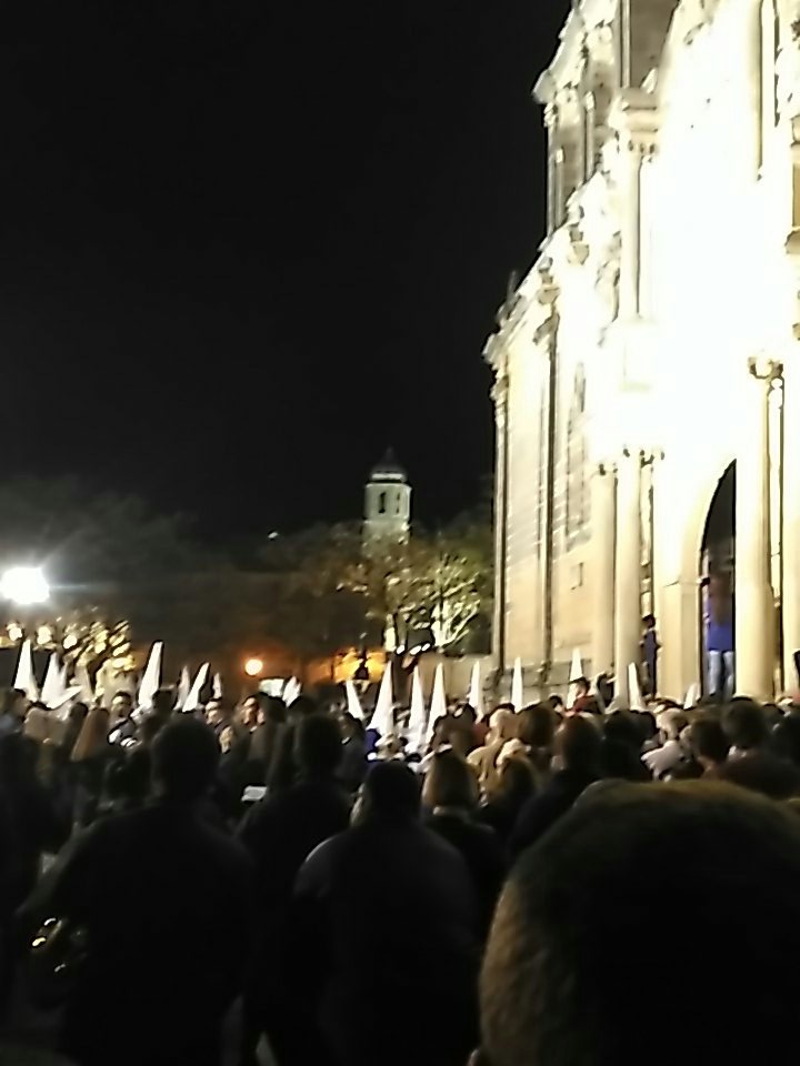 Comienza el Lunes Santo!