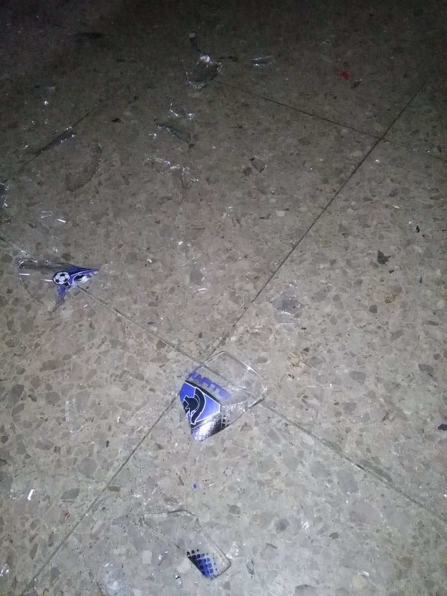 dimasorellanar's tweet photo. Desgraciado temblor, me quebró mí vaso cervecero de mi Inmortal Atlético Marte😡 https://t.co/TC7ngnoMoO