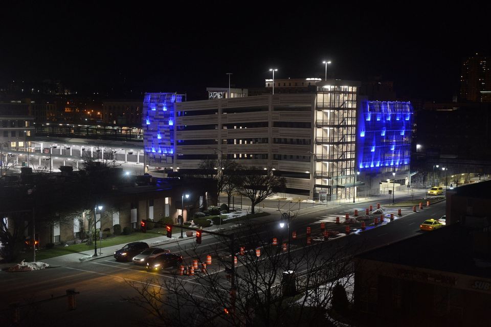 masslivenews's tweet photo. Springfield seeks bids on long-distance bus service at Union Station: https://t.co/ssmKsvJLli https://t.co/NVjiWAcUUp
