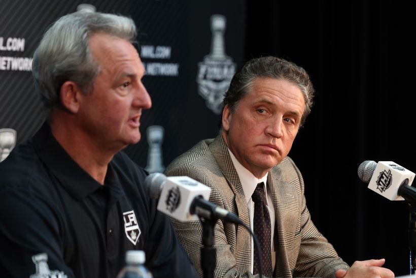 SPORTalkLAKings's tweet photo. JUST IN: Los Angeles Kings, fire coach Darryl Sutter and GM Dean Lombardi. Luc Robitaille will become club President, Rob Blake is now GM https://t.co/U3M7WjC85c
