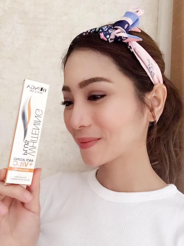 BungaZainal0505's tweet photo. Morning semuaaa.. Jgn Lupa gun akan serum + vit C de Bungaskincare setiap pagi Dan malam Ya ☺️ https://t.co/2EmfEjQZdY