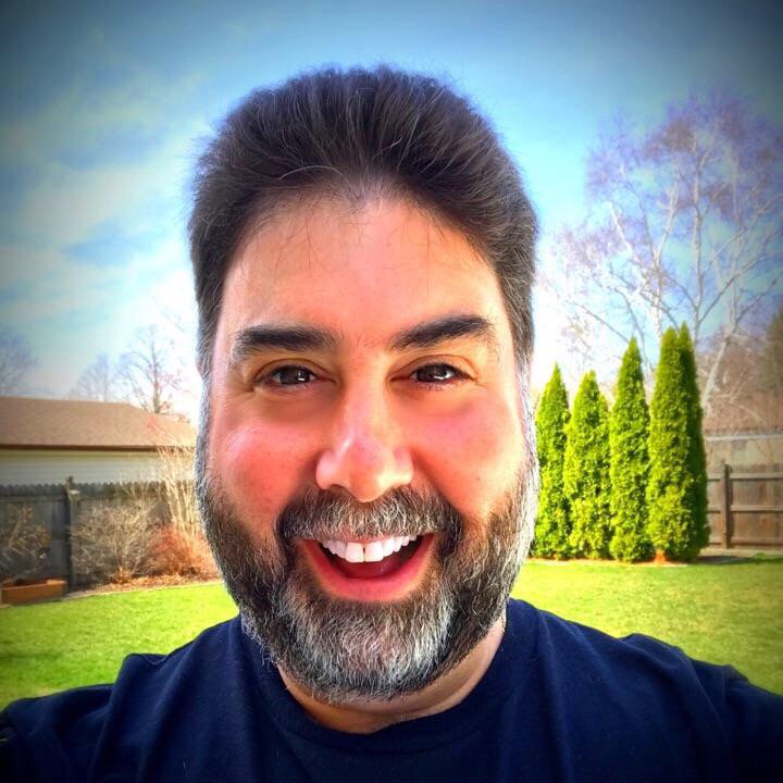 RickParanormal's tweet photo. HappyMonday! #Travel #Giveaway 😎❤️#Liveme ChrisFrez: https://t.co/TbsR1jAmxg https://t.co/bwiGZT5S10