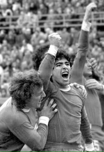 Diego10Querido's tweet photo. ¡Son los bichitos, fútbol y toque, los Globetrotters de La Paternal! https://t.co/Hr7zrjNDvJ