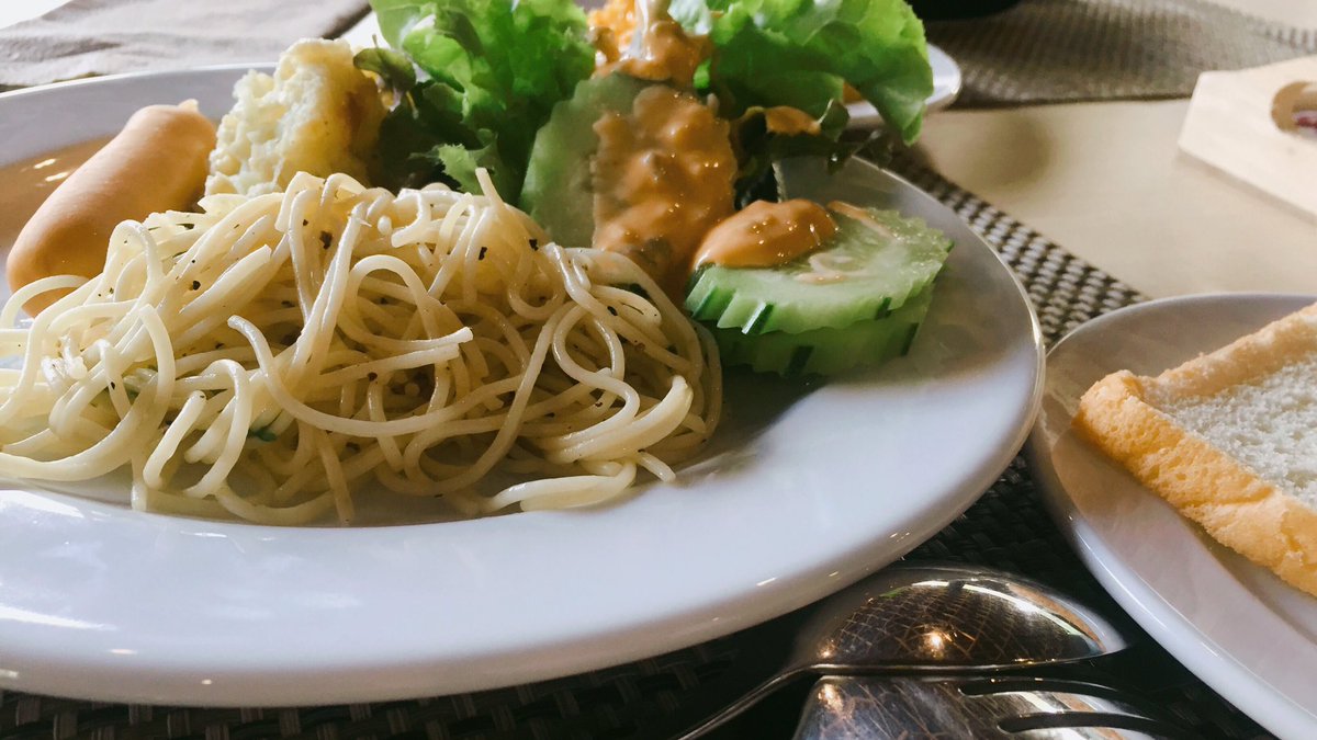 Kanoomthaiz's tweet photo. อาหารเช้าดีงาม~ 
📍 8ICON Krabi
#รีวิวกระบี่
#ReviewThailand 
#Reviewkrabi https://t.co/j7k303lGSe
