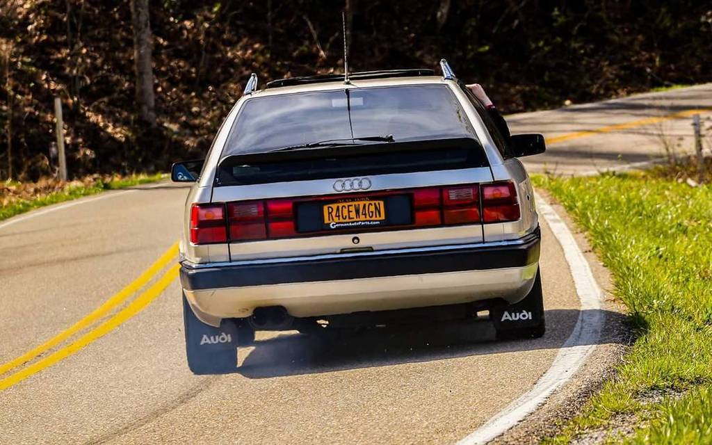 Camp_allroad's tweet photo. The #R4CEW4GN in action | Owner @amdisthebest | #campallroad #Audi #Audi200 #type44 #Avant #quattro #wagonsteez #w… https://t.co/CETa7CL5ww https://t.co/7NNEqvT6kl