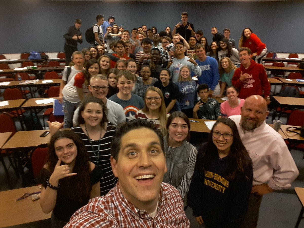 JacobAClifford's tweet image. Teaching econ in Abilene, TX #APecon #APmacroeconomics