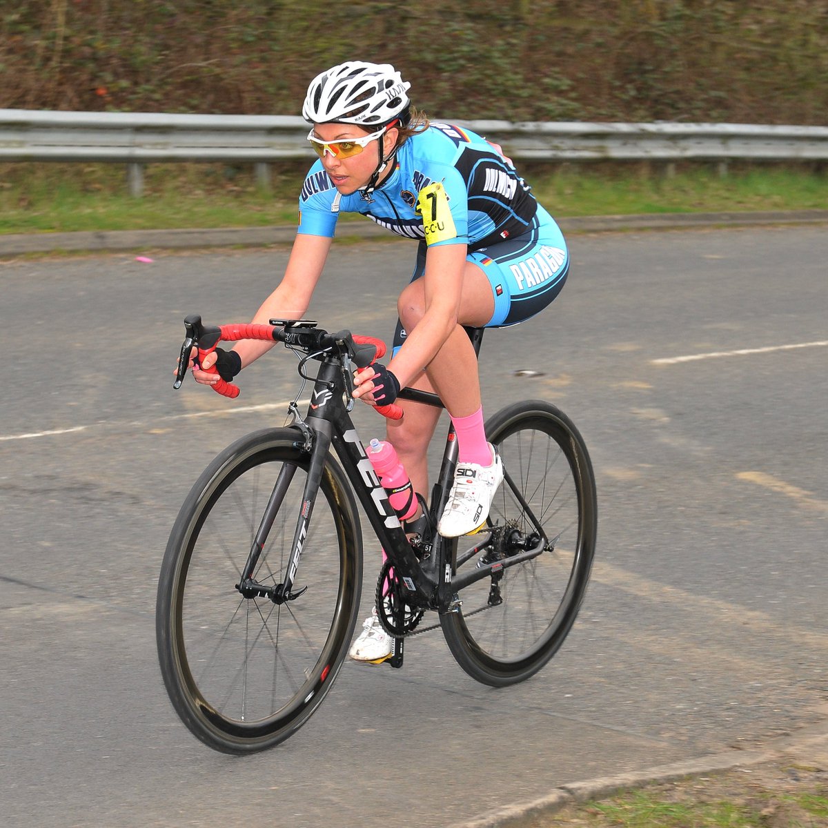 LDNwomensracing's tweet image. Nervous about giving TT a go? Jacintha Hamilton-Love's written a great guest post about First-time Time Trialling: londonwomensracing.co.uk/2017/04/10/fir…