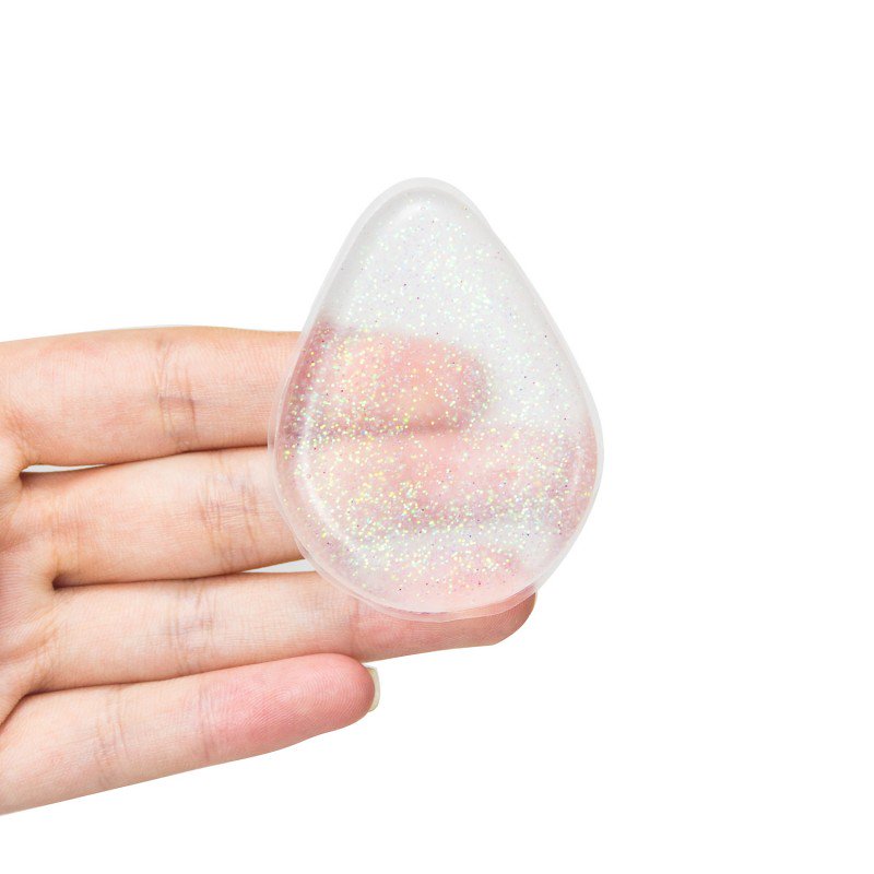 This #siliconemakeupsponge is so soft and pliable that makes it significantly easier to apply #makeup.
lierremedical.com/Raindrop-Silic…
#makeuptool