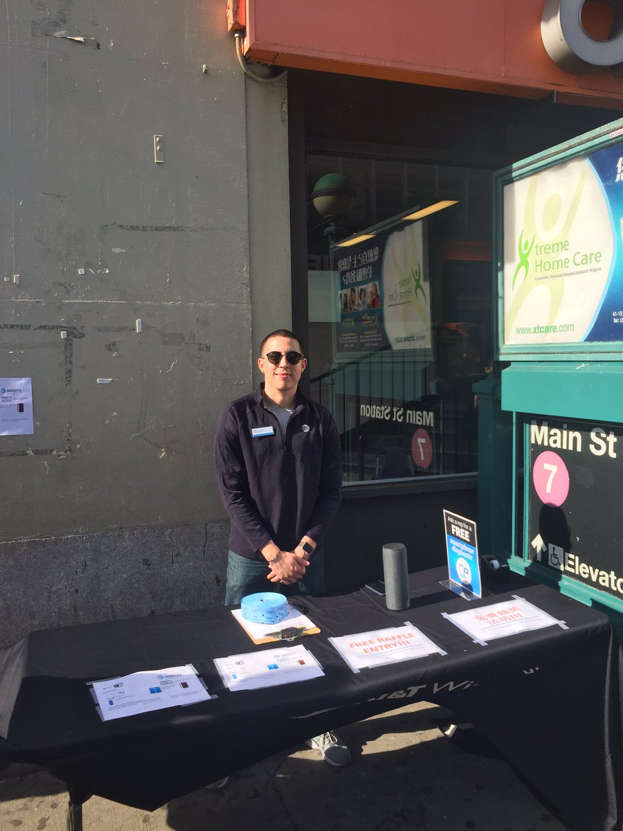 NguYork's tweet photo. Team Flushing taking advantage of the great weather... #teambqexperience https://t.co/Ac0yMCYHgY