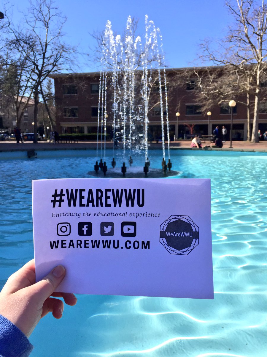 Erika_Guerette's tweet photo. The sun is shining, which means the fountain is up and running! 

#COMM308 is finalizing elements for this years #CAMPWWU ☀️😊🏕 https://t.co/YYR90admM7