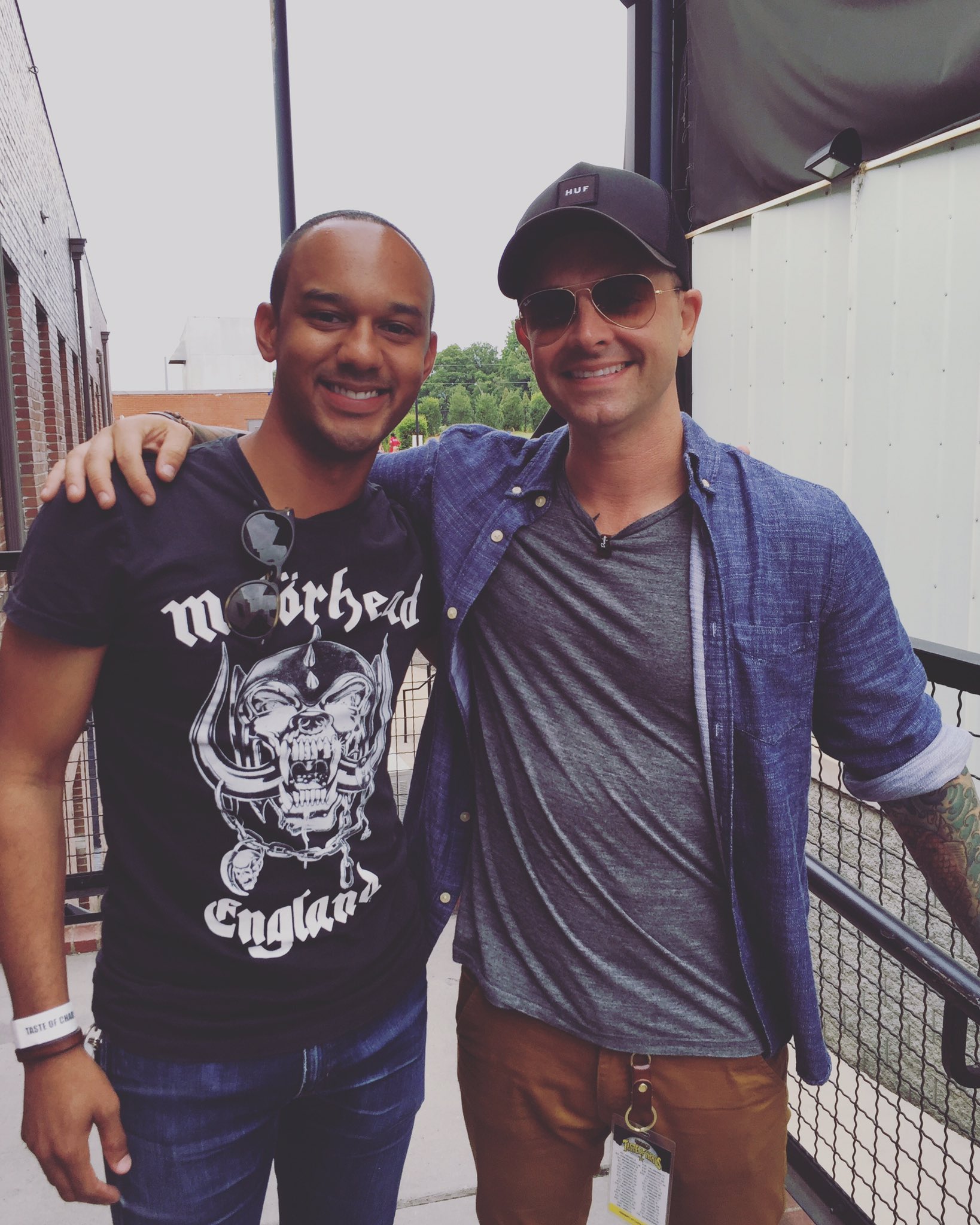 Happy birthday to my dude Chris Carrabba of Thanks for the years of inspiration and encouragement. 