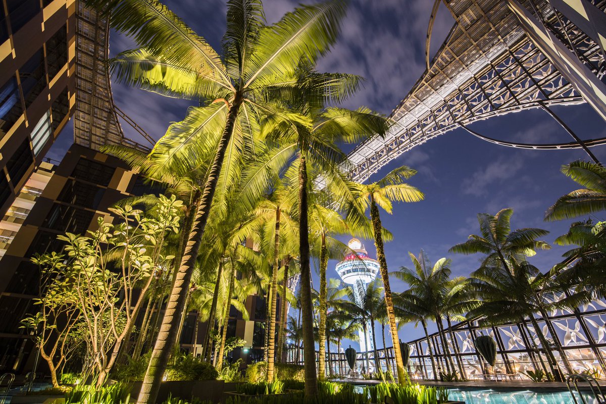 nbimaging's tweet image. Singapore airport and hotel🎆@CrownePlaza @SingaporeAir #nbimaging #nathan #baxter #nathanbaxter
