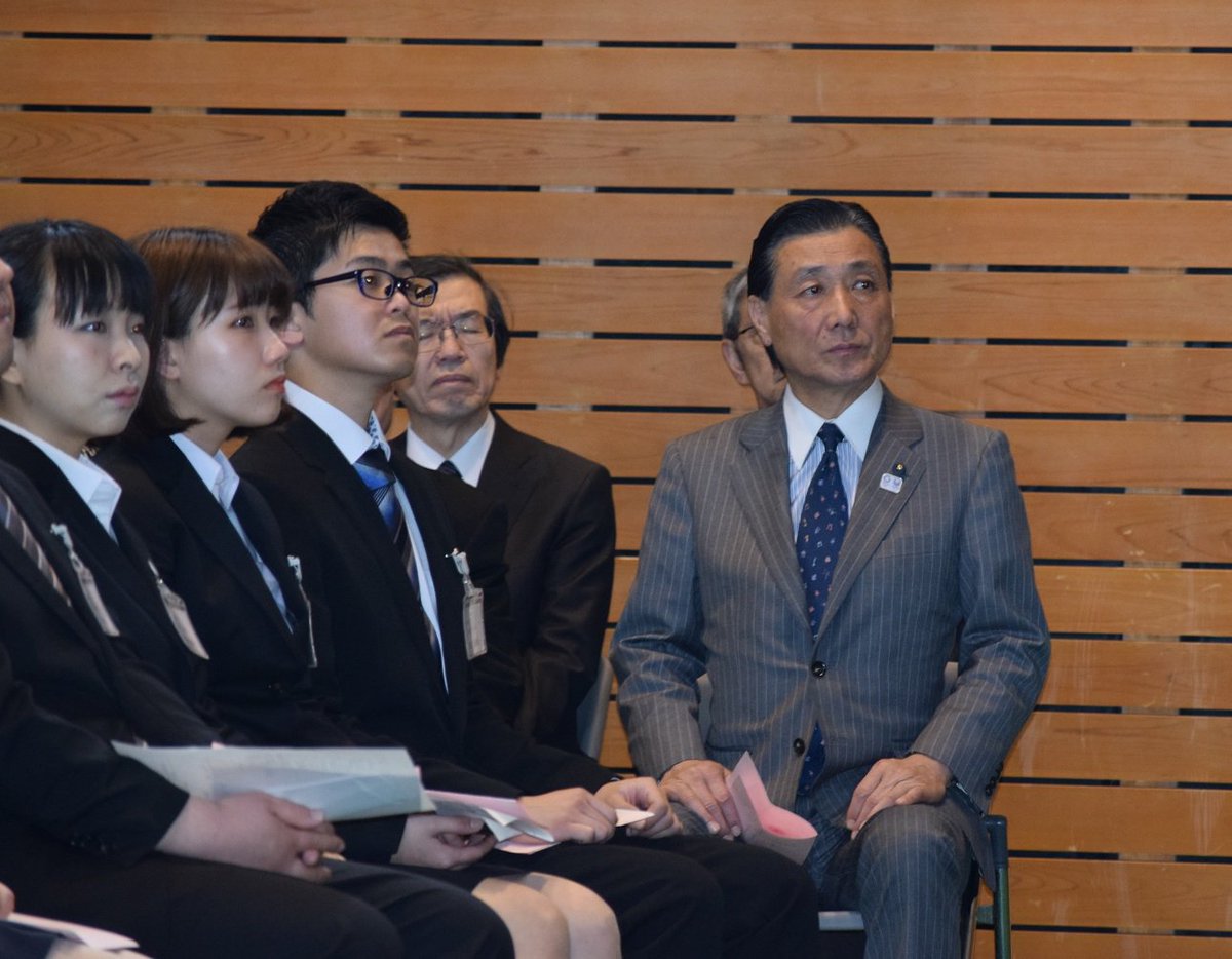 こいそ明 小礒明 東京都立南多摩看護専門学校の入学式に行って参りました 看護師は今最も必要とされる人材の一つです 学習過程は決して簡単なものではないと思いますが ぜひ全員そろって看護師になる夢を実現していただきたいと思います 都議会議員 こいそ明 小礒明 東京都立南多摩看護専門学校の入学式に行って参りました 看護師は今最も必要とされる人材の一つです 学習過程は決して簡単なものではないと思いますが ぜひ全員そろって看護師になる夢を実現していただきたいと思います 都議会議員