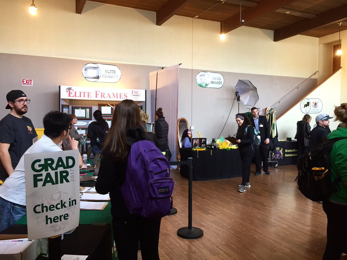 CallMeADuck's tweet photo. It's Grad Fair this week! Get caps, gowns, tassels, and everything else you'll need for graduation. #DuckGrad https://t.co/jXWSXqU0zZ