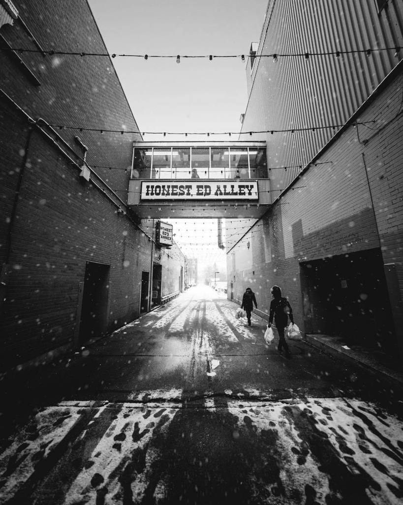 More landmarks like Honest Eds are #suretogo in Toronto. 
Follow <a href="/soteeoh/">SoTeeOh</a> for more. He's this week's featured phot… ift.tt/2oS9rGG