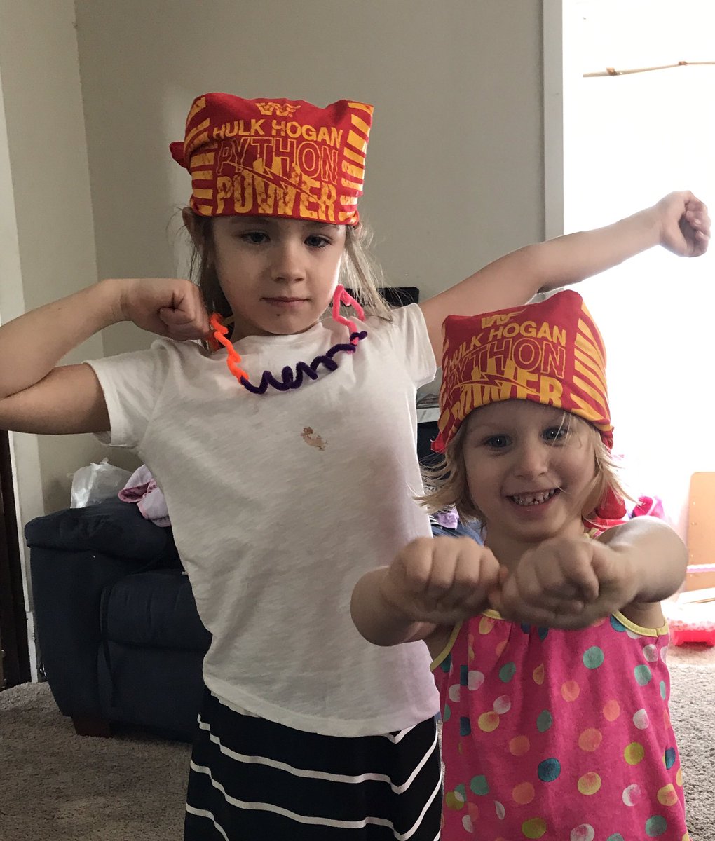 ShootinTheStitt's tweet image. Even the girls are excited about getting some @HulkHogan attention. My #MiniHulkamaniacs #TooSweet #PythonPower