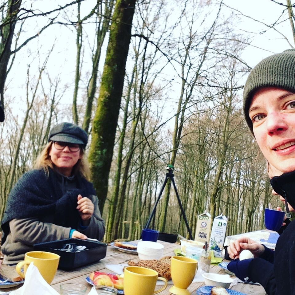 MiaKlitte's tweet photo. #SwedishFoodCamp Explore Swedish nature,cook over open fire with Michelinstar chef @TittiQvarnstrom Want more info? https://t.co/Astu3duPNf