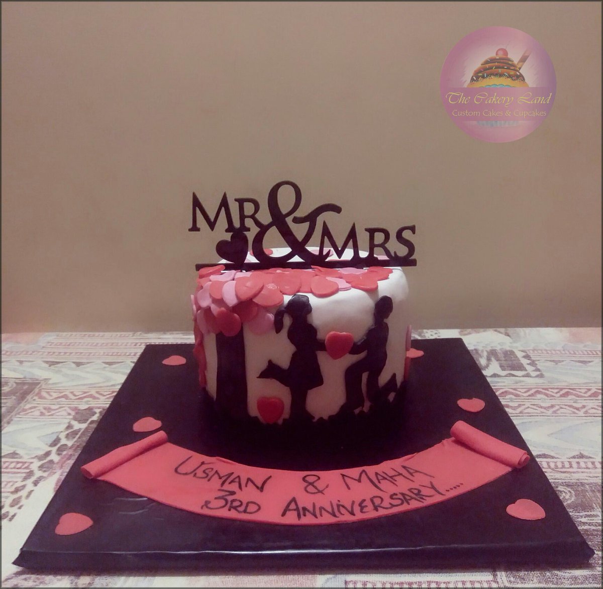 3 layer fresh cream cake for wedding anniversary   CakesDecor