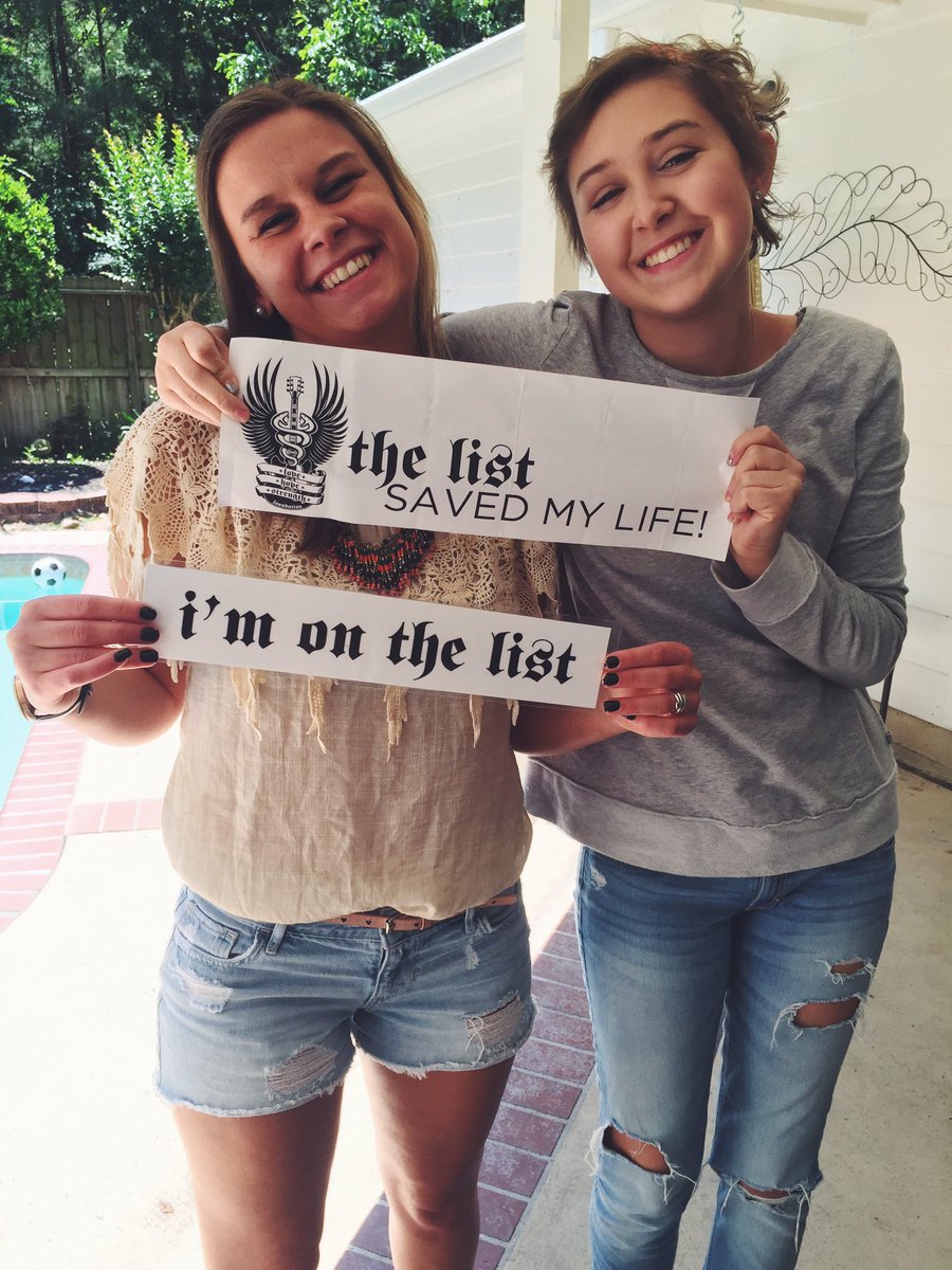 MadiGrace17's tweet photo. KHS‼️ come get on the list, it's only a cheek swab! You could save someone's life who is fighting a blood cancer, just like someone saved me https://t.co/b7cQd0J20e