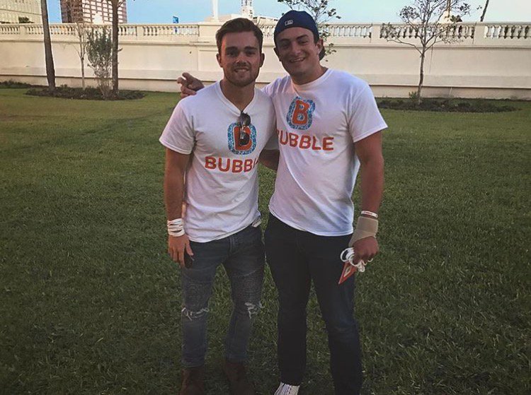 getbubbleapp's tweet image. #PartyInThePark was a huge success for #getbubbleapp launch! Find it on all app platforms now! #Tampa