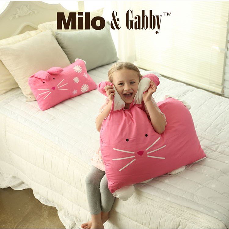 miloandgabby's tweet photo. Some #bunny is ready for #easter! Shop https://t.co/SwdqEpvx39 to meet Lola &amp; all her #friends. #bedding #toddler #cute #spring #bunnies https://t.co/QcIvHboqG6