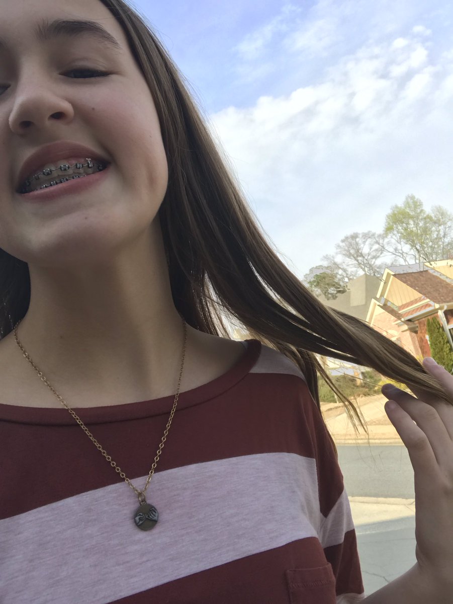 1999DENBROUGH's tweet photo. #SmilesForSami @samirajasminee ilu samira. thanks for making me happy ratty! 💌 https://t.co/jXFJpHLNdd