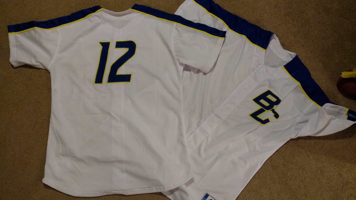 Kick Apparel tweet media