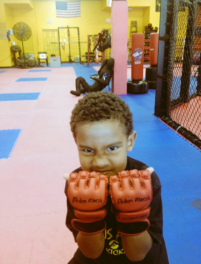 DEZDAGOAT's tweet photo. I know it hurts but my family promises to take care of u my boy u my motivation now ✊🏾 #MyLoveOne 🌹 https://t.co/el56XErz70