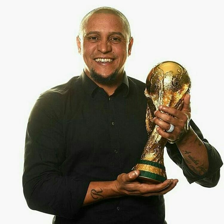 Happy Birthday Roberto Carlos 
