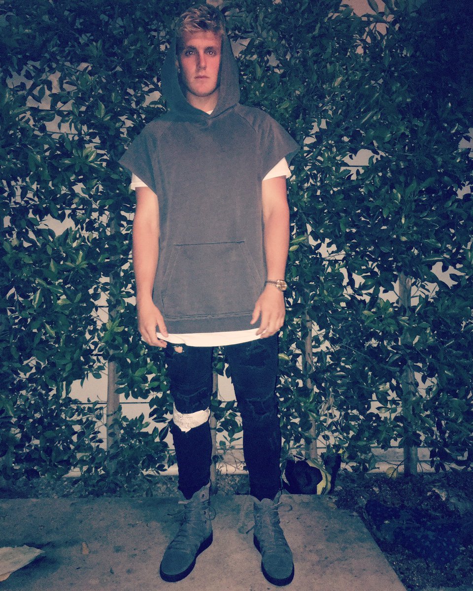 jakepaul's tweet photo. Aye https://t.co/LXryORbaoa