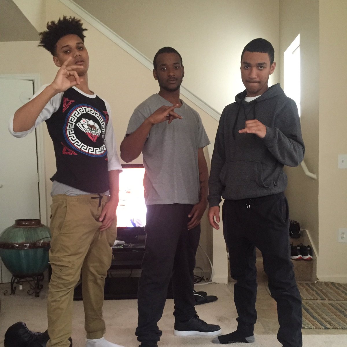 RellWould_'s tweet photo. Aye @Roddo_B @Mar_kash_ ain't it a blessing? https://t.co/5wR2x1SW7K