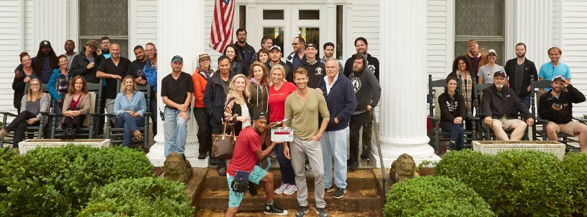 ReadAlessandra's tweet photo. The Hollywood Dirt Movie has officially WRAPPED! 
Thank you to this amazing studio, cast and crew!
https://t.co/P01m3rG9Tv https://t.co/k2KZOpkPvb