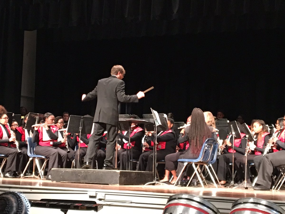 LHS_Cats's tweet photo. LHS Spring Band Concert with special performance by percussion ensemble. #LouisvilleBandProgram https://t.co/bl2urP3NLS