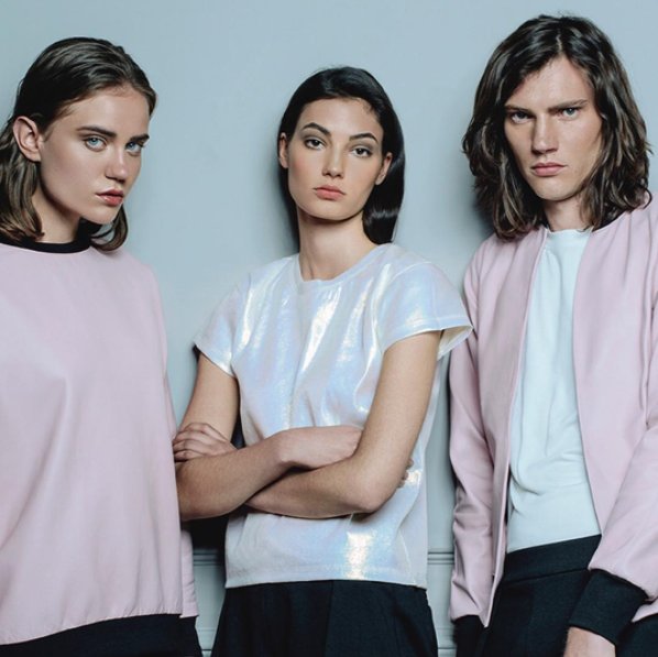 Las prendas "Rum" &amp; "Orbit" de cuero rosa ¡están de vuelta! en <a href="/oceloteNET/">OCELOTE</a> Corre por ellas. #ModaNacional