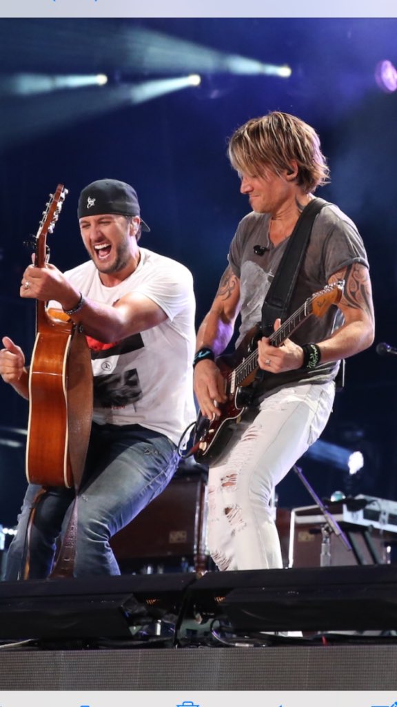 VisitCMAFest tweet media