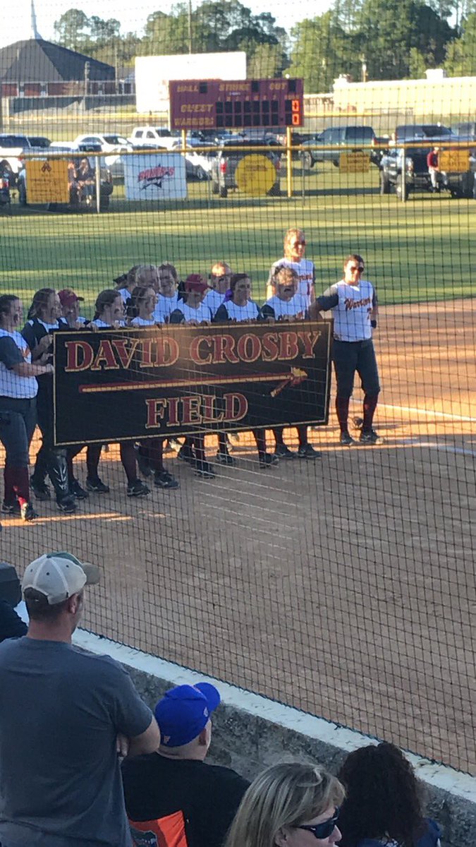 WNHSsoftball's tweet photo. Warrior field is now David Crosby Field ❤ https://t.co/FrVVrAXw58