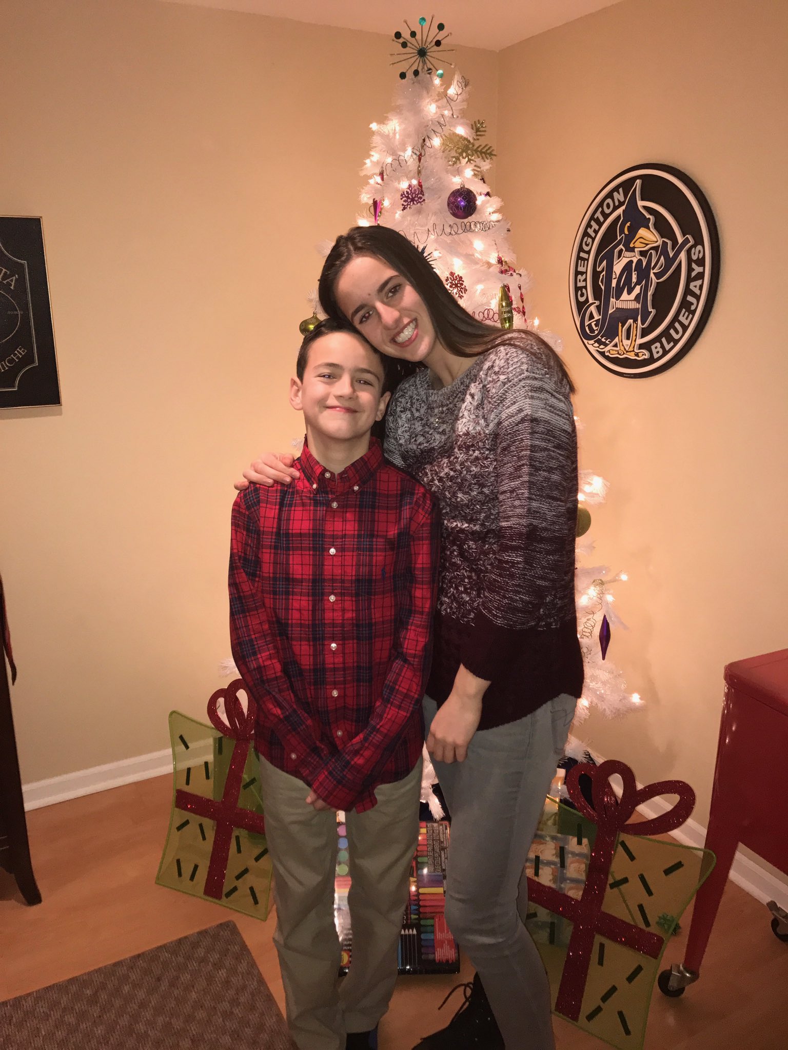 Caitlin Clark on X: "happy national sibling day to the best around. love ya  💕🤗 https://t.co/Rd90m2kns6" / X