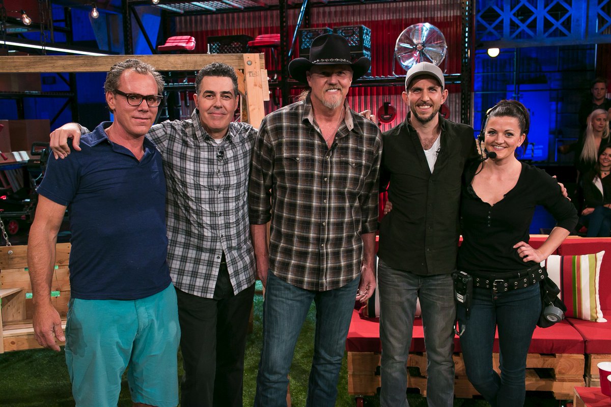 trace adkins wife shot him trace adkins wife shot him