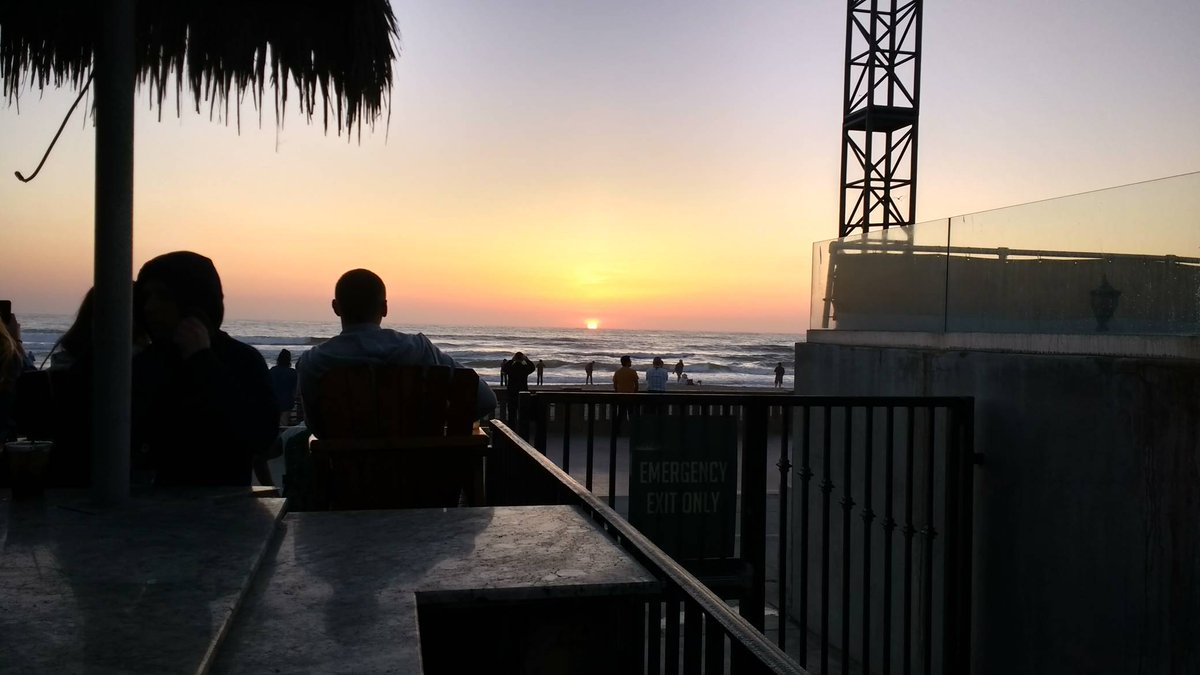 Agile_PC's tweet image. #sgcal #sgcalpic Killer day of networking at Global Scrum Gathering, but somebody has to do it! - crowd.cc/s/JvZi