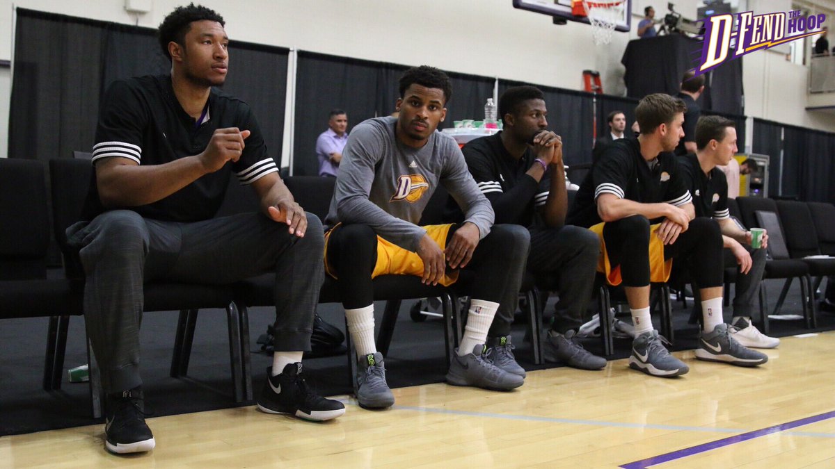 DFendTheHoop's tweet photo. Game 3 about to tip. #DLeaguePlayoffs https://t.co/zyPDneKYXN