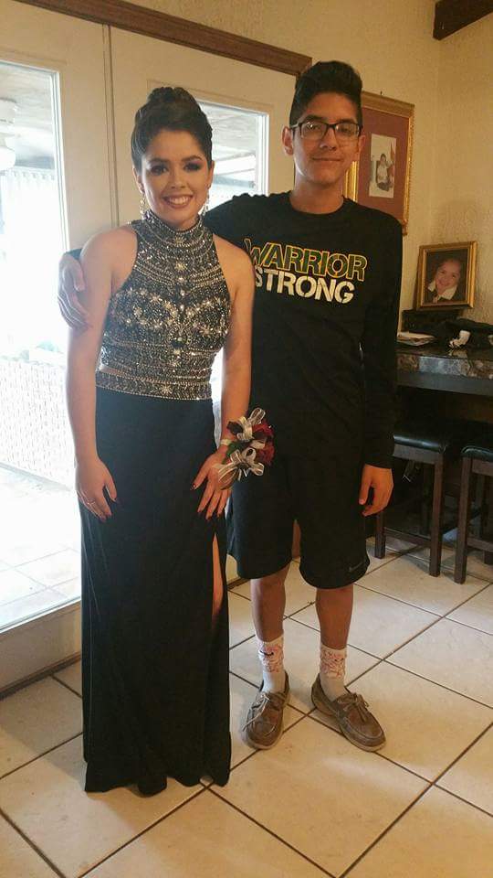 rob_builder9's tweet image. My Big Sis...National siblings Day..