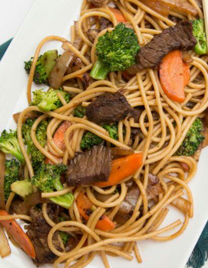 hunterwifeslife's tweet image. Moose...it's whats for dinner!  Moose lo mein for #MooseMonday #eatwhatyouhunt  #HeavyPacksAndSoreBacks #motivationmonday #hunting