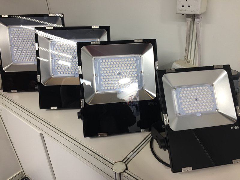 SusanDeng5's tweet photo. 2017 Hong Kong Lighting Fair (Spring Edition) finished last week.Our UL listed SMD LED #Floodlight is popular. Welcome to visit our factory. https://t.co/UxYpbjHrXO